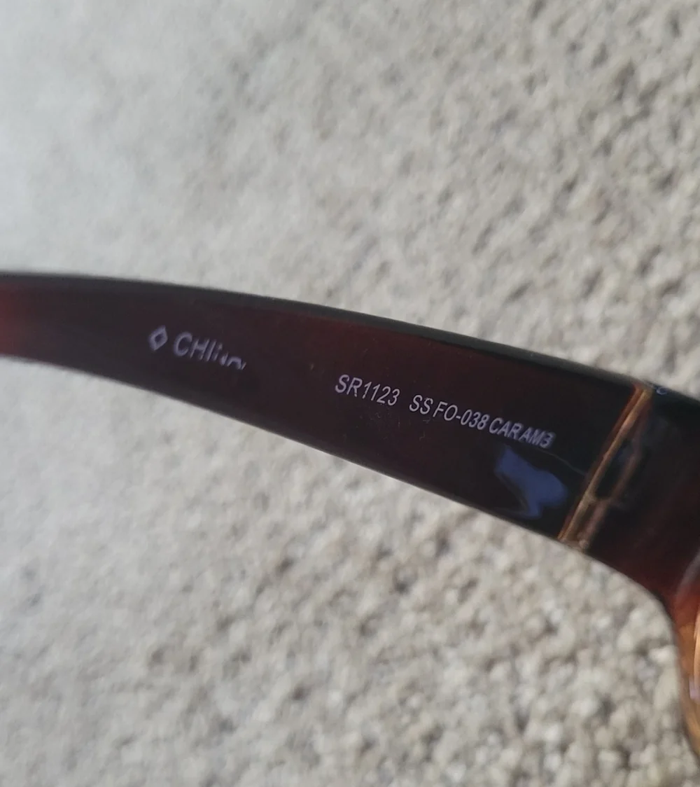 Foster Grant Solar Shield Polarized Brownish Black Chic Women's Sunglasses